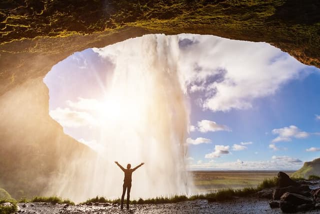 South Coast Sagas: Small Group Tour with Pick-up from Reykjavik