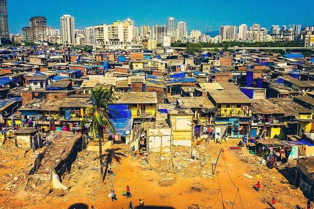 Private Dharavi Slum, Dabbawala & Dhobi Ghat tour with Transport