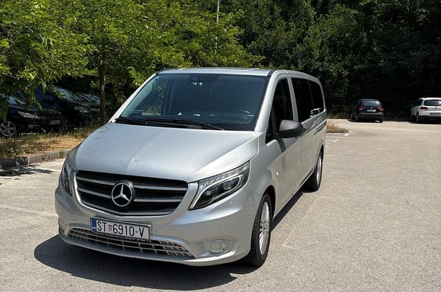 Orebic to Dubrovnik Airport (DBV) Private Transfer with Wine Tour