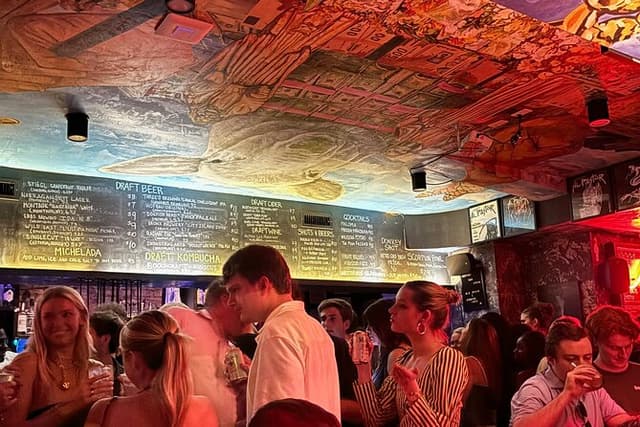 NYC Pub Crawl Tour