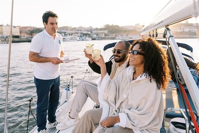 Porto: Sunset or Daytime, Charming Sailboat Cruise on the Douro River