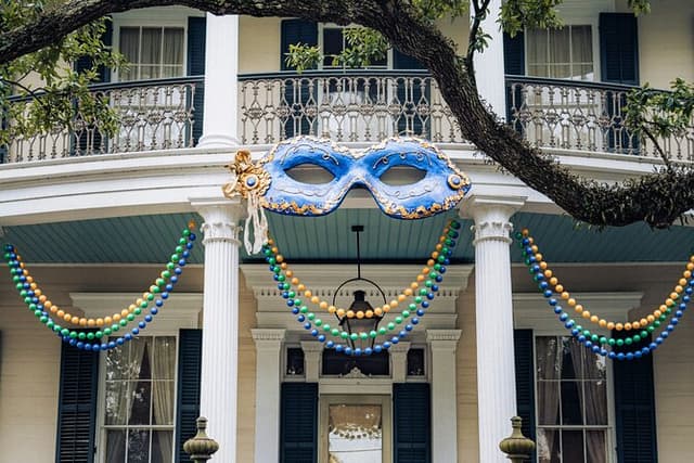 New Orleans Favorites Explore Beyond the French Quarter
