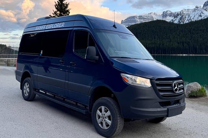 Seamless Transfers: Calgary to Banff Shuttle Services