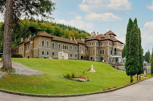 Wednesday Mistery at Nevermore - Cantacuzino Castle Private Tour