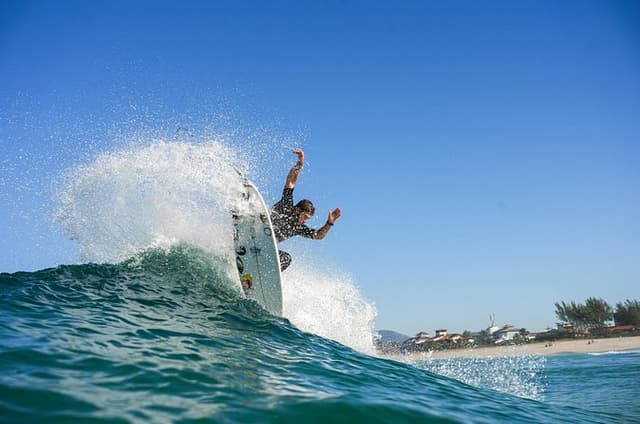 Surf Lessons in Santa Teresa with Transport from San José