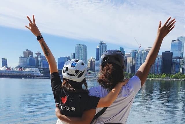 Vancouver Stanley Park 3 Hour Bike Tour