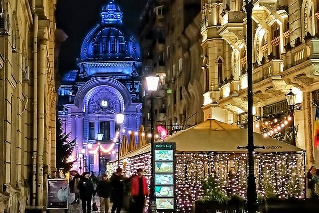 Bucharest Express - Private City Tour by Car