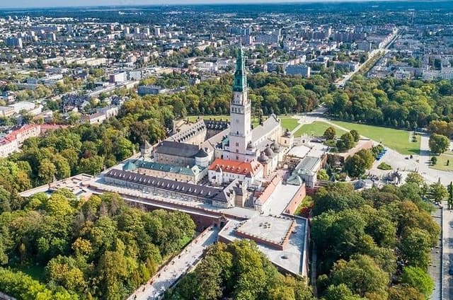 One-Day Wadowice & Czestochowa Tour from Krakow