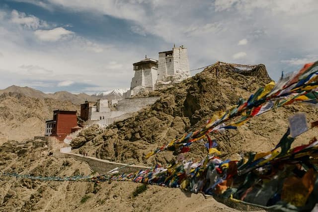 Private Heritage Monasteries Tour + Local Lunch + Private Guide