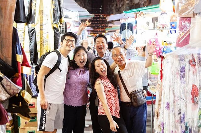 Hong Kong Night Tour with a Local: Private & 100% Personalized