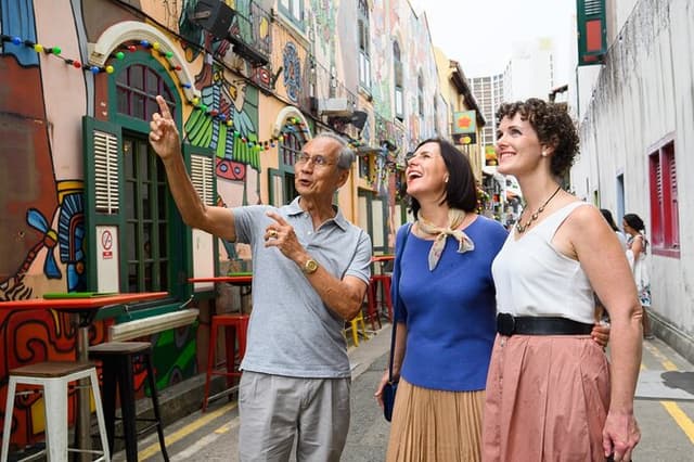 Singapore Private & Personalized Half-Day Tour with a Local Guide