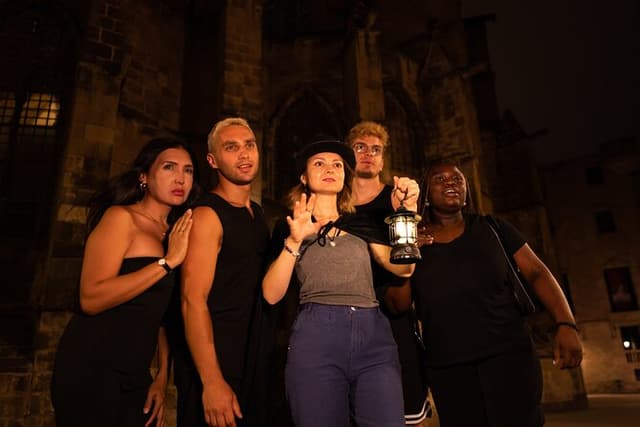 Barcelona Ghost Tour: Gothic Quarter Legends & Dark History