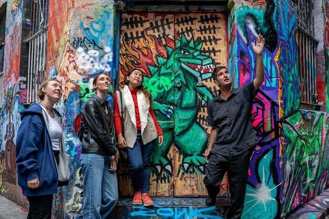 Best Melbourne Street Art Tour: Explore Iconic Laneways