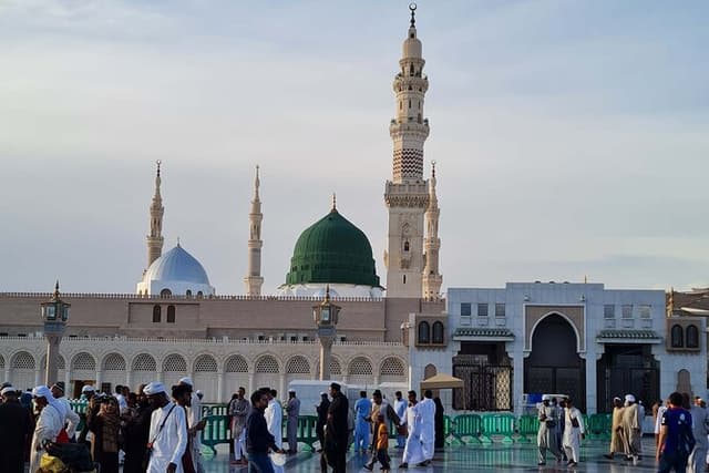 Madina Tour Sites - Ziyarat
