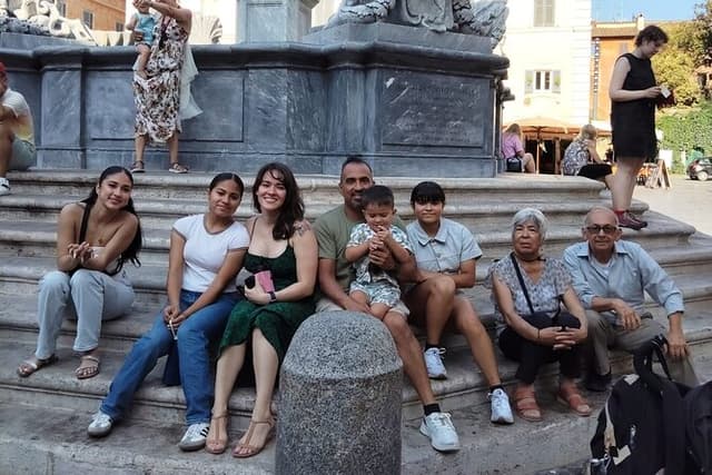 Small-Group Walking Tour of Rome’s Jewish Ghetto (4–10 Guests)