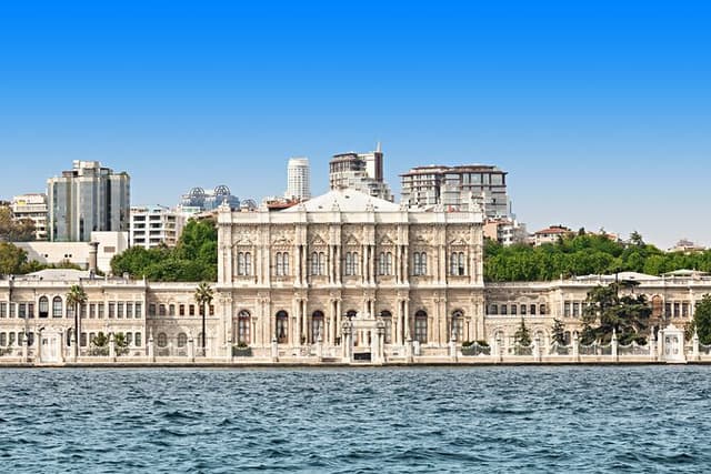 Full Day Guided Tour in Istanbul (SL-9)