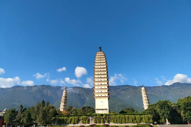 Private Day Trip from Lijiang to Dali