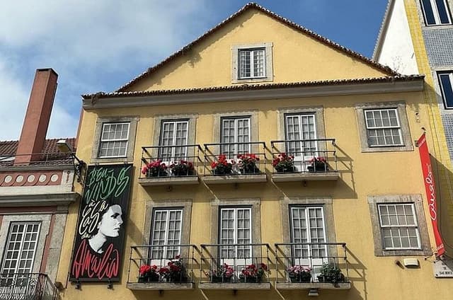 Private Tour : São Bento & Museum Amalia Rodrigues