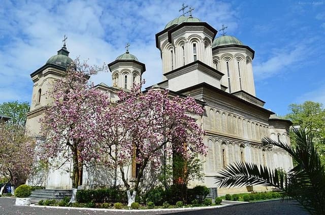 Bucharest Self Guided Audio Experience