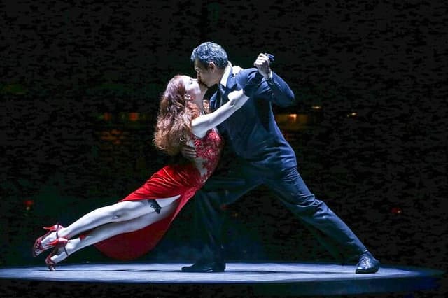 Señor Tango Show with Optional Dinner in Buenos Aires