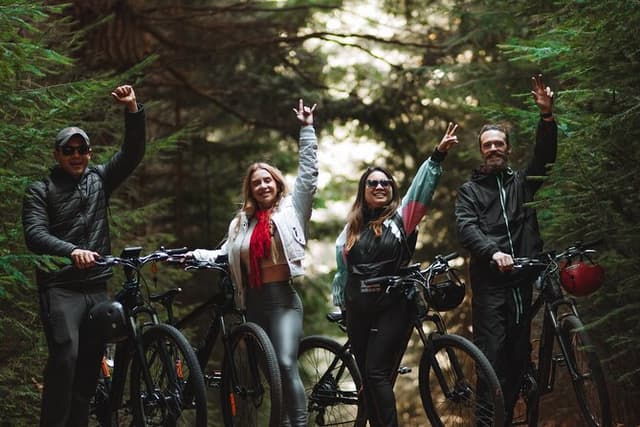 Electric Bike Rental in Circuito Chico