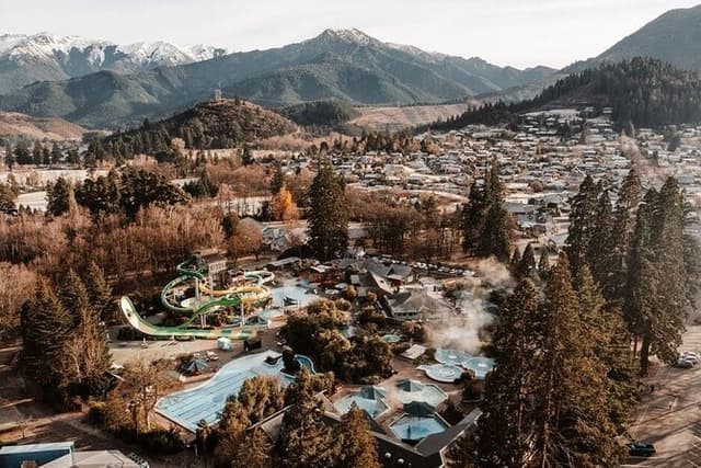 Hanmer Springs Hot Pool private day trip From Christchurch