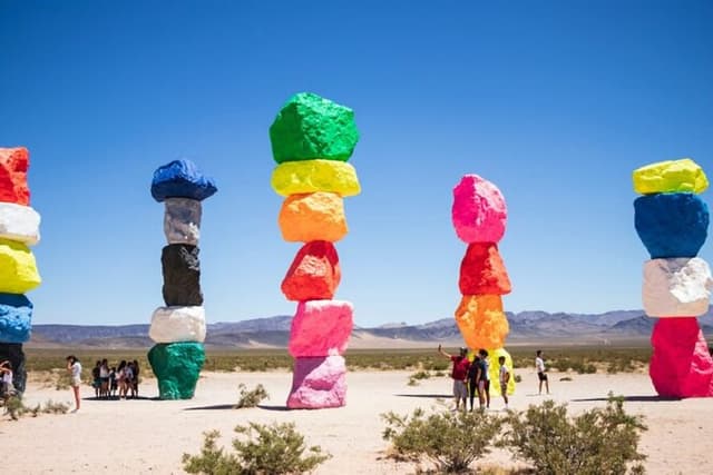 Small Group Grand Canyon West and 7 Magic Mountains Day Tour