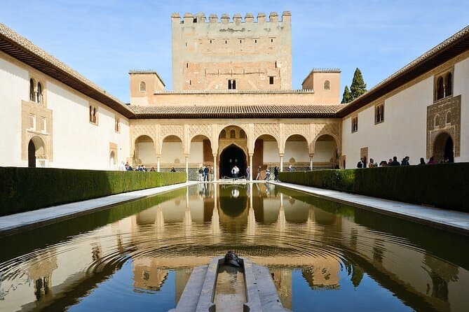 Alhambra Tour - Malaga