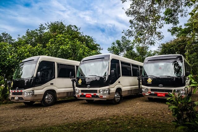 Private Transfer From La Fortuna To Monteverde From 11 to 15 passengers