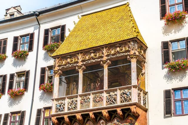 Explore Innsbruck in 60 minutes with a Local