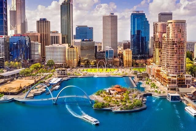 Perth Half-Day City Highlights & Fremantle Tour