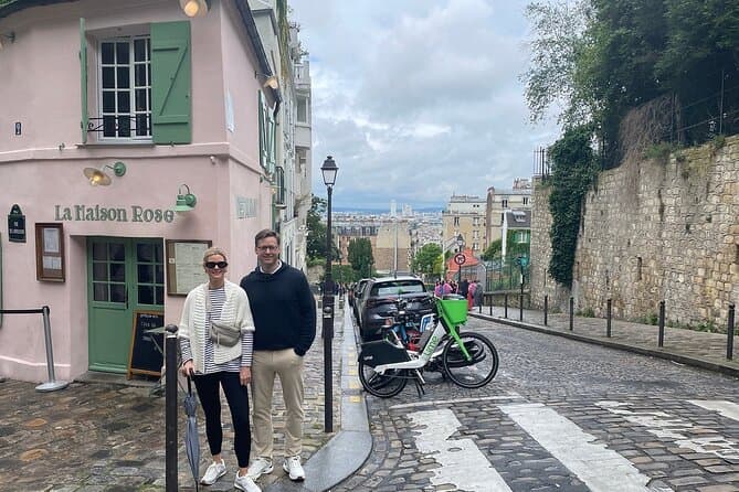 Private Montmartre & Sacre Coeur Guided Paris Experience