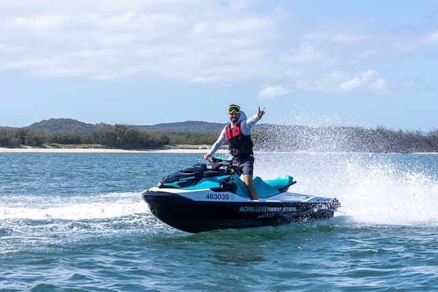 5 Hour Jetski Adventure from Brisbane to Moreton Bay Islands