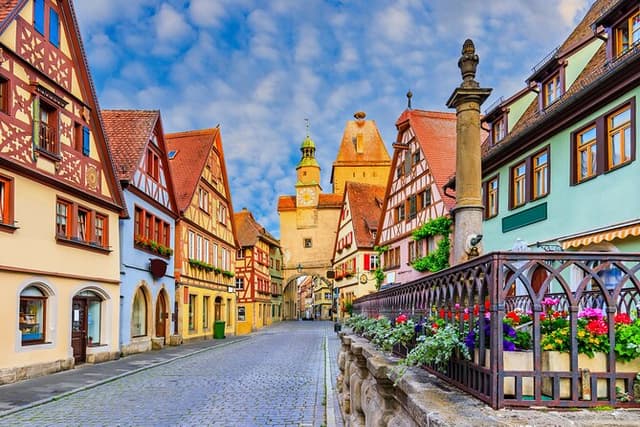 Private Day Trip Munich to Harburg, Dinkelsbuhl & Rothenburg