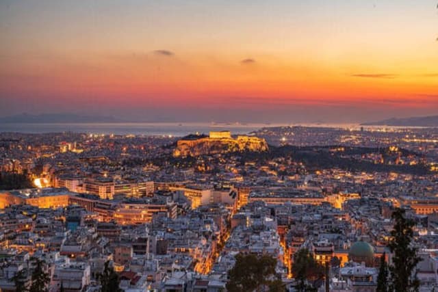 Athens Private Tour with Lycabettus Sunset