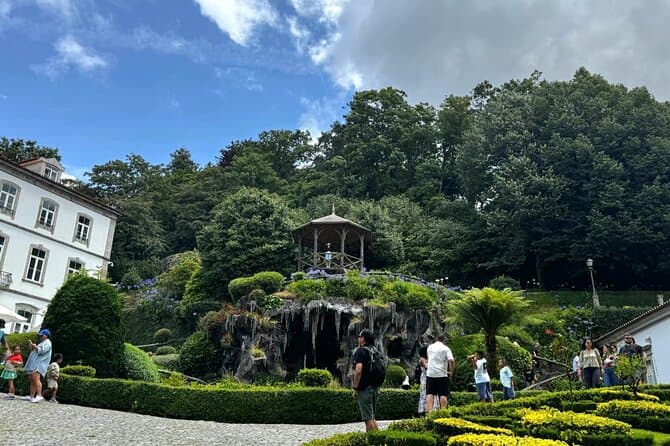 Braga & Guimarães Day Tour - Braga