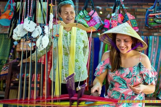 Hoi An Silk Farming & Cham Weaving Experience