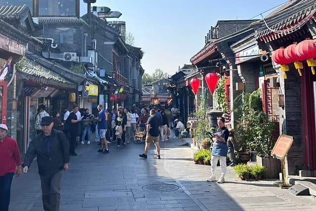 Customized Hutong Day Tour to Meet the Traditional Beijing