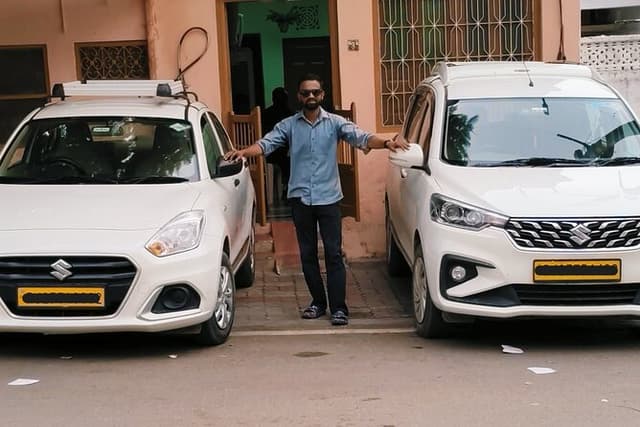 Udaipur Sightseeing Tour by Private Car – Full Day