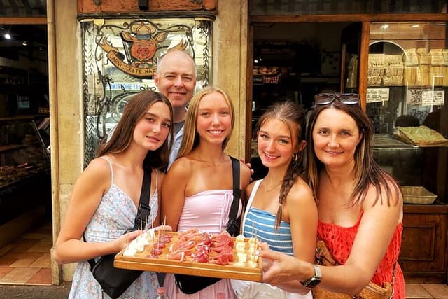 Rome for Foodies: Private Golf Cart Tasting Experience