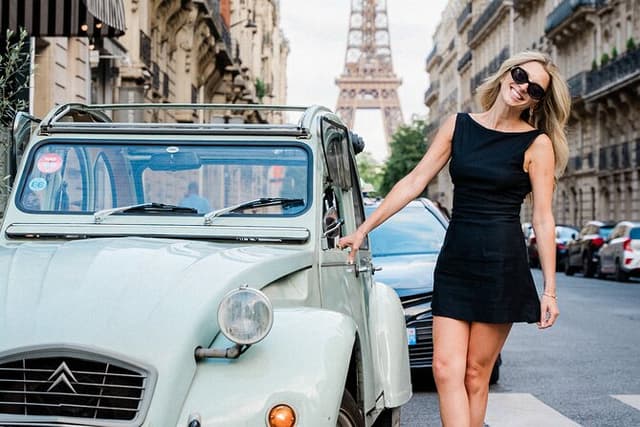 3H Grand Paris Tour in 2CV CITROEN
