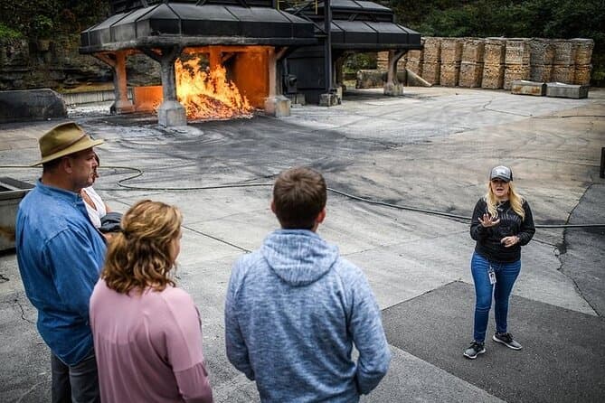 Jack Daniel's Distillery Tour: Nashville's Top Whiskey Experience