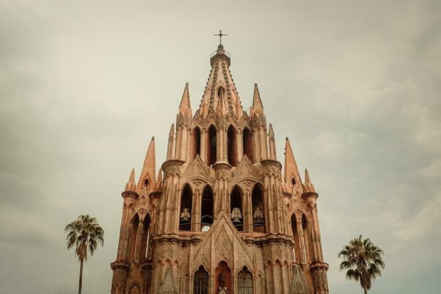 Private Tour to Dolores Hidalgo and San Miguel from Guanajuato