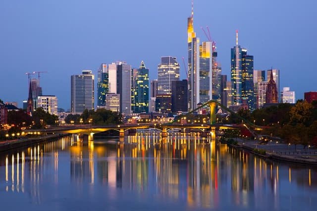 6 Hours Private Tour from Frankfurt to Heidelberg