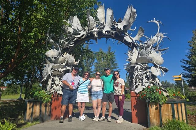 Fairbanks Highlight Winter City Tour