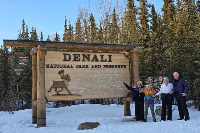Denali National Park Plus Aurora Chase Tour