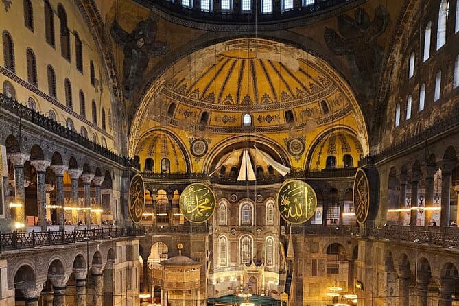 Exclusive Private Tours: Discover Istanbul Like a Local