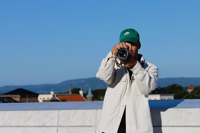 Oslo: Visit Iconic Spots With Private Photographer