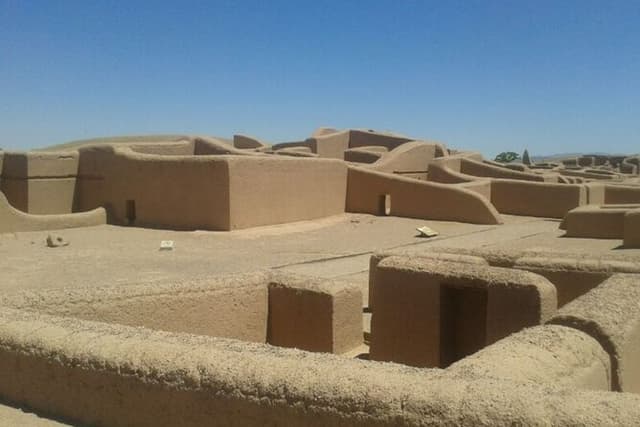 Ancient Route to Paquimé : Desert Mysticism and Living Art