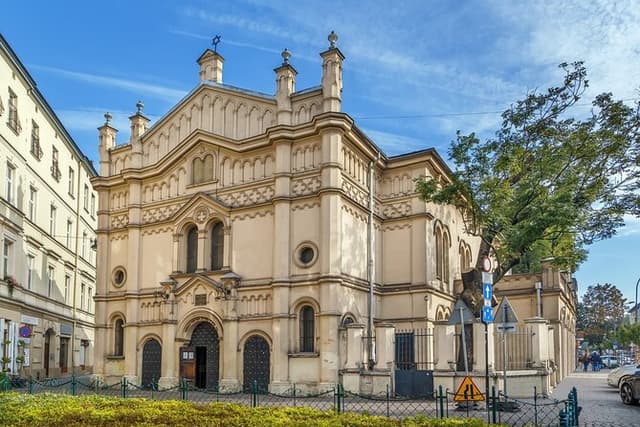 Krakow Kazimierz and Jewish Ghetto Tour with Synagogues